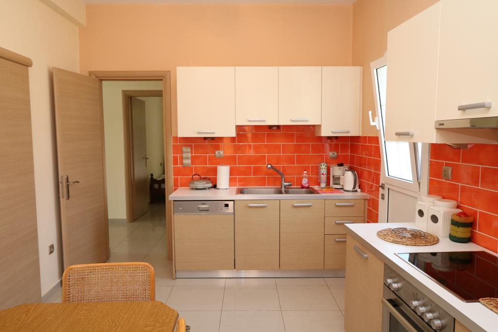 Sofia'S Delightful Apartment 아르고스톨리온 외부 사진